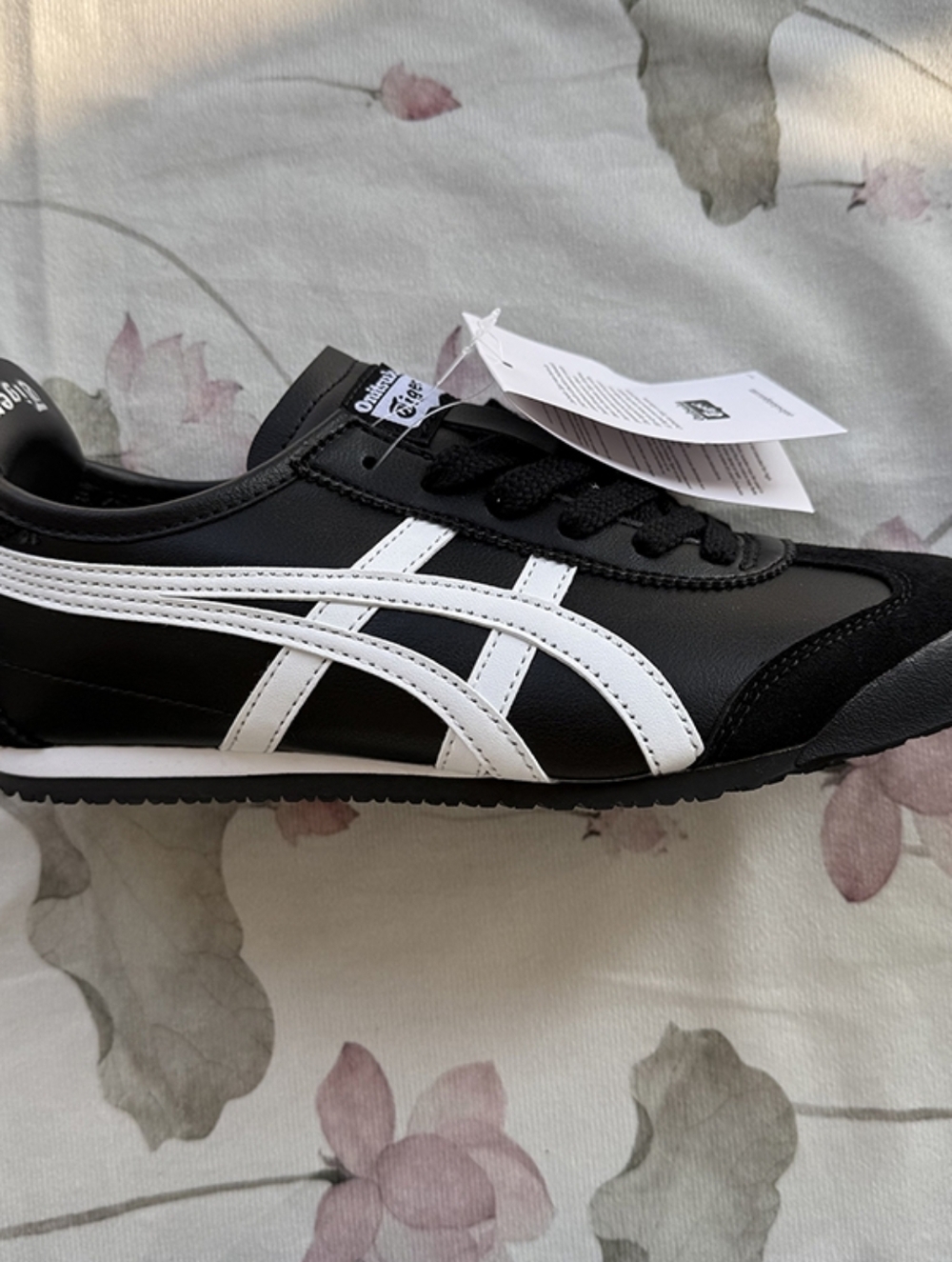 Onitsuka Tiger Mexico 66 Black Casual Shoes - Picture 8 of 8